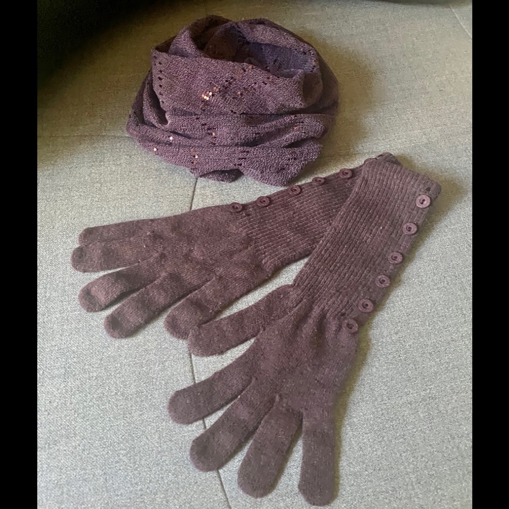 Long Gloves
